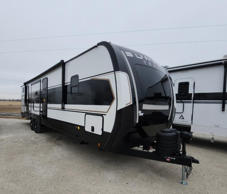 2026 Crossroads Sunset Trail Super Lite 331BH SS331BH in sheboygan WI