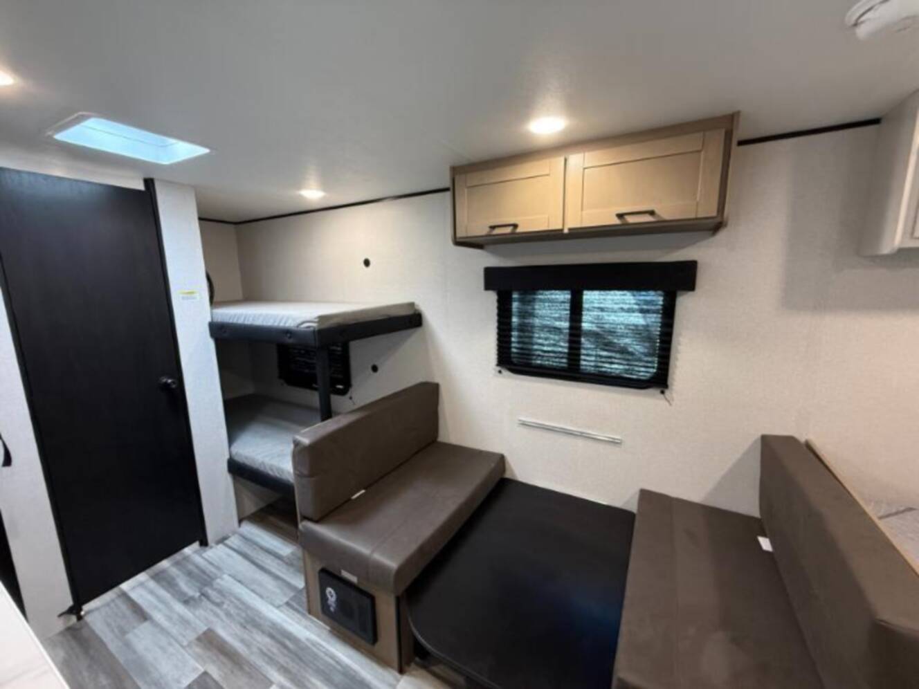 A photo of this 2026 Jayco Jay Flight SLX 170BH SPORT EDITION