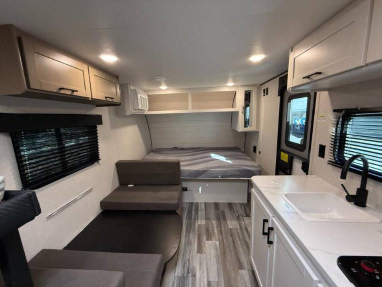 A photo of this 2026 Jayco Jay Flight SLX 170BH SPORT EDITION