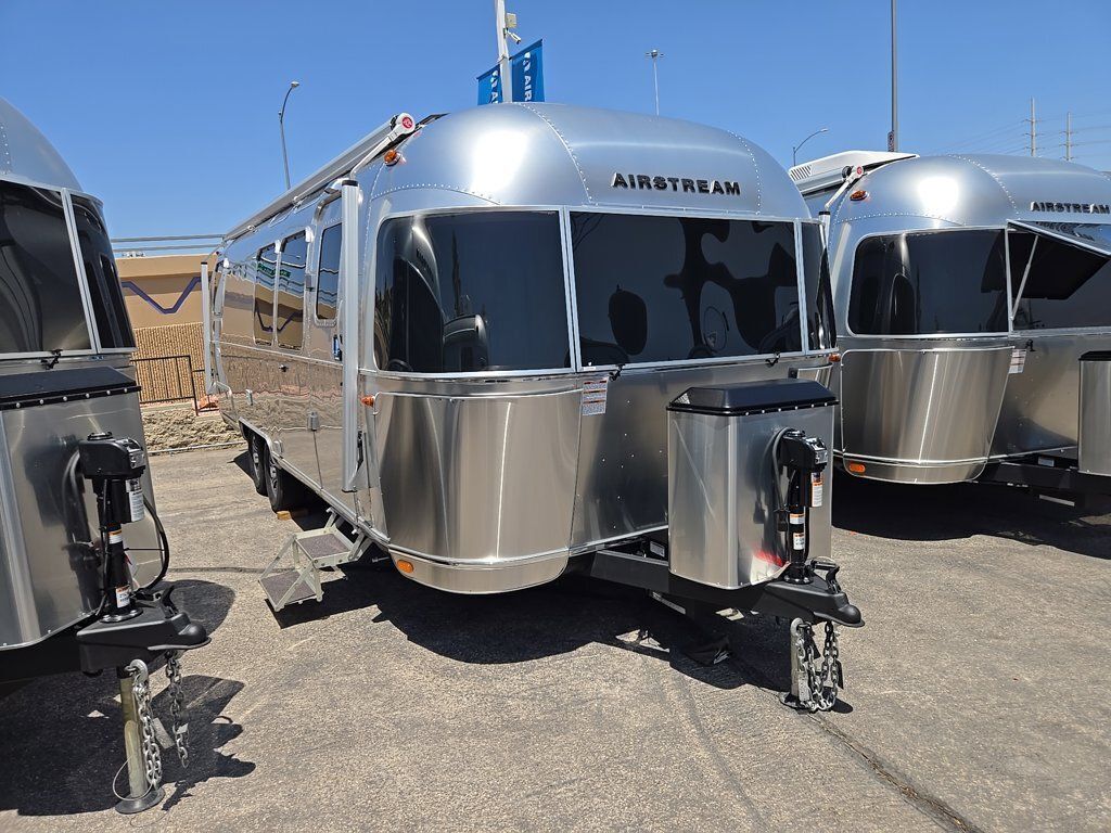2025 Airstream Pottery Barn ® Special Edition 28RB in las vegas NV