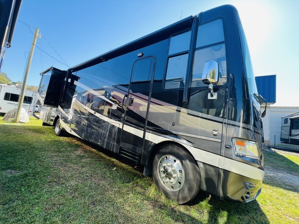 2018 Newmar Canyon Star 3710 in newport NC