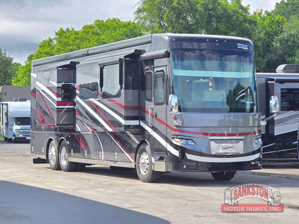 2027 Newmar Mountain Aire 4118 Class A Diesel Motorhome - Diesel Pusher RV