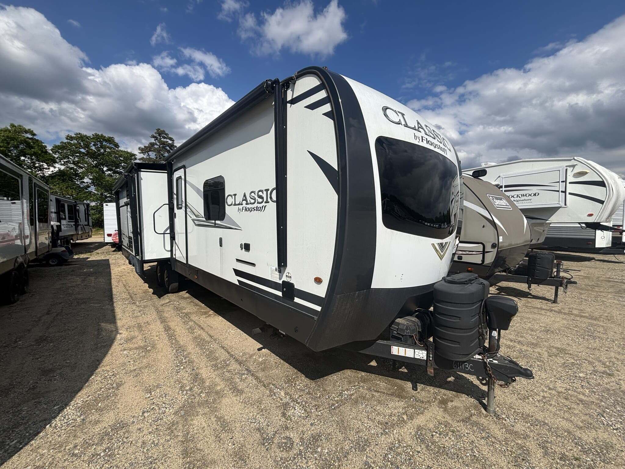 2019 Forest River Flagstaff Classic Super Lite 8320KBS in newfield NJ
