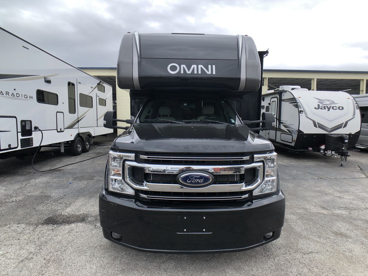 2022 Thor Motor Coach Omni SV34 in myrtle beach SC