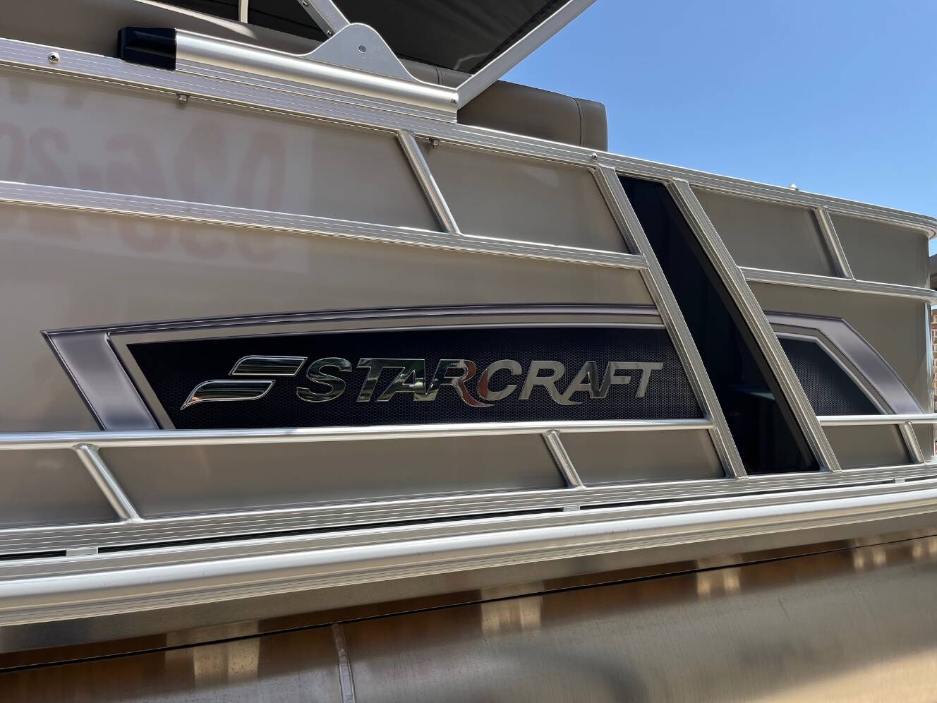 A photo of this 2026 Starcraft EX Fish