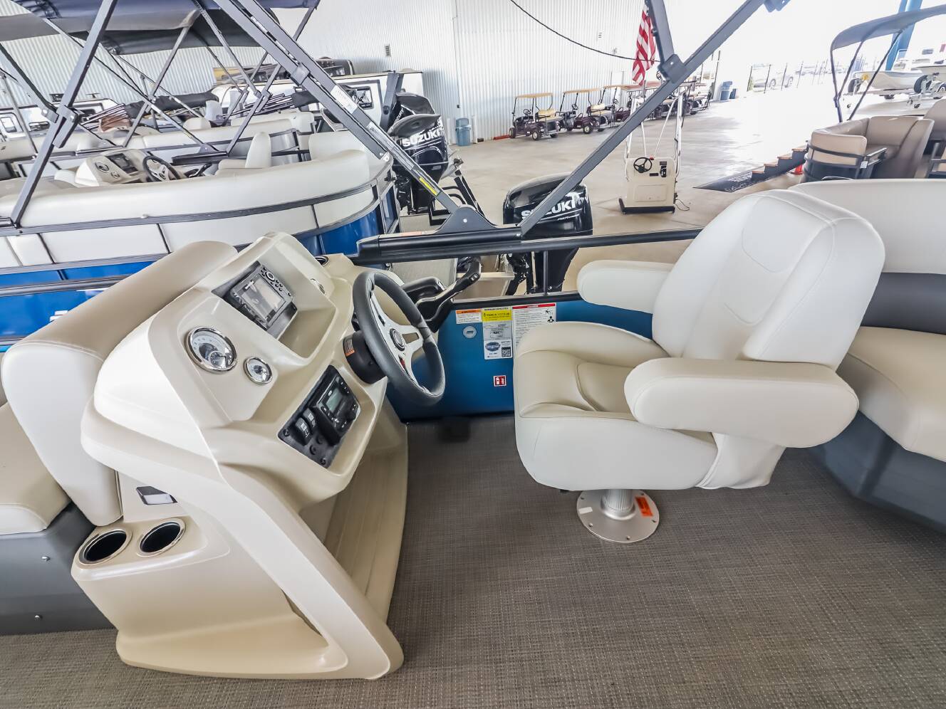 A photo of this 2026 Starcraft LX