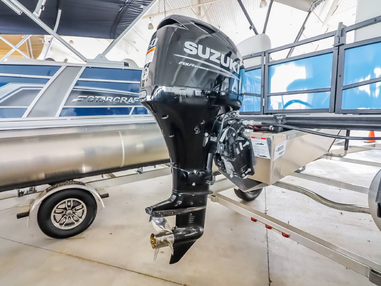 A photo of this 2026 Starcraft LX