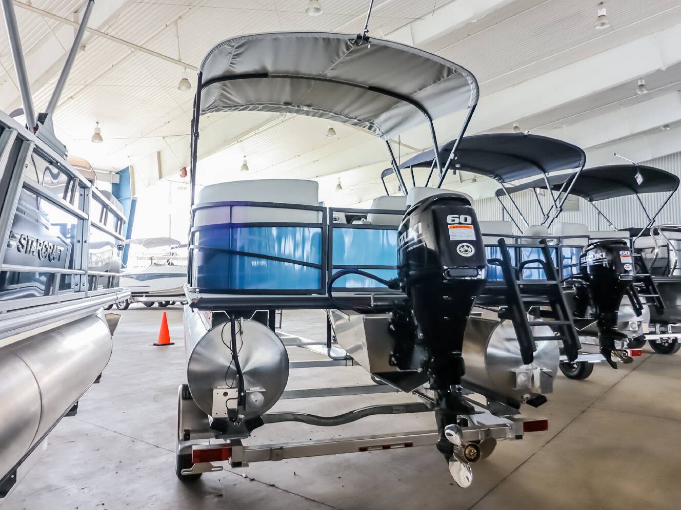 A photo of this 2026 Starcraft LX