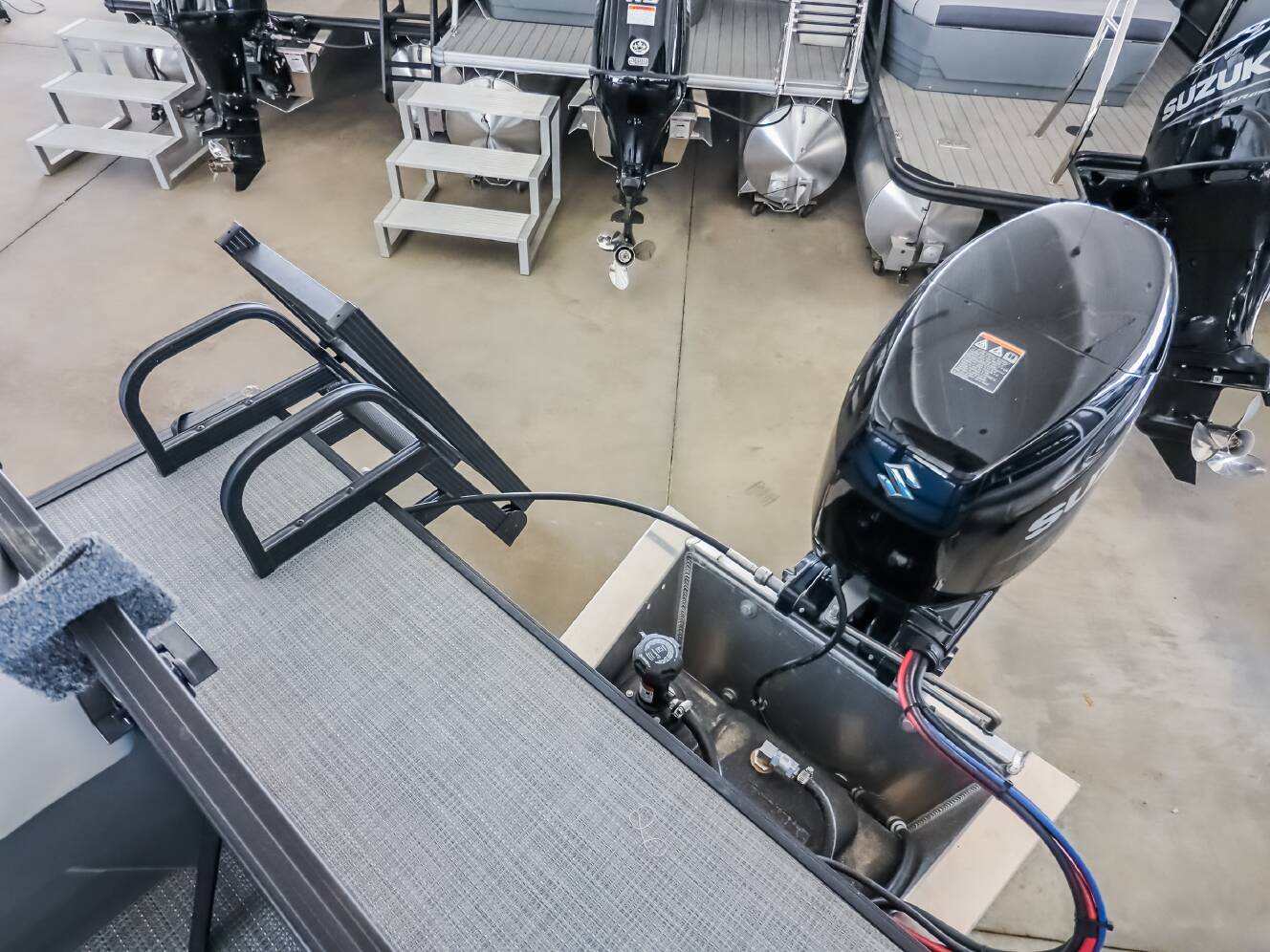 A photo of this 2026 Starcraft LX