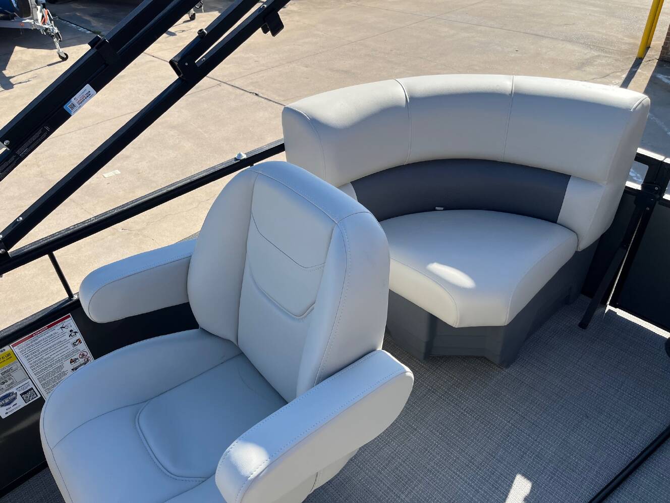 A photo of this 2026 Starcraft LX