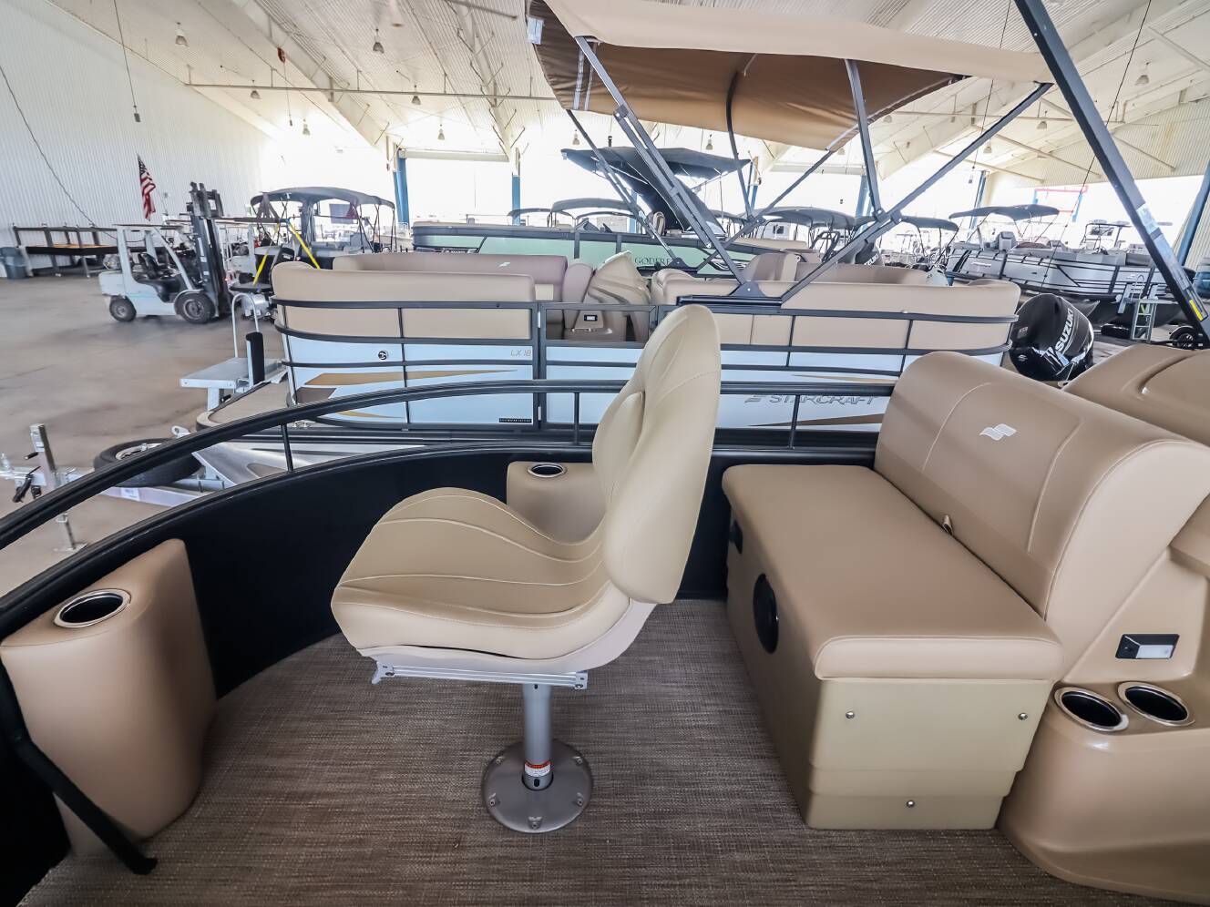 A photo of this 2026 Starcraft LX