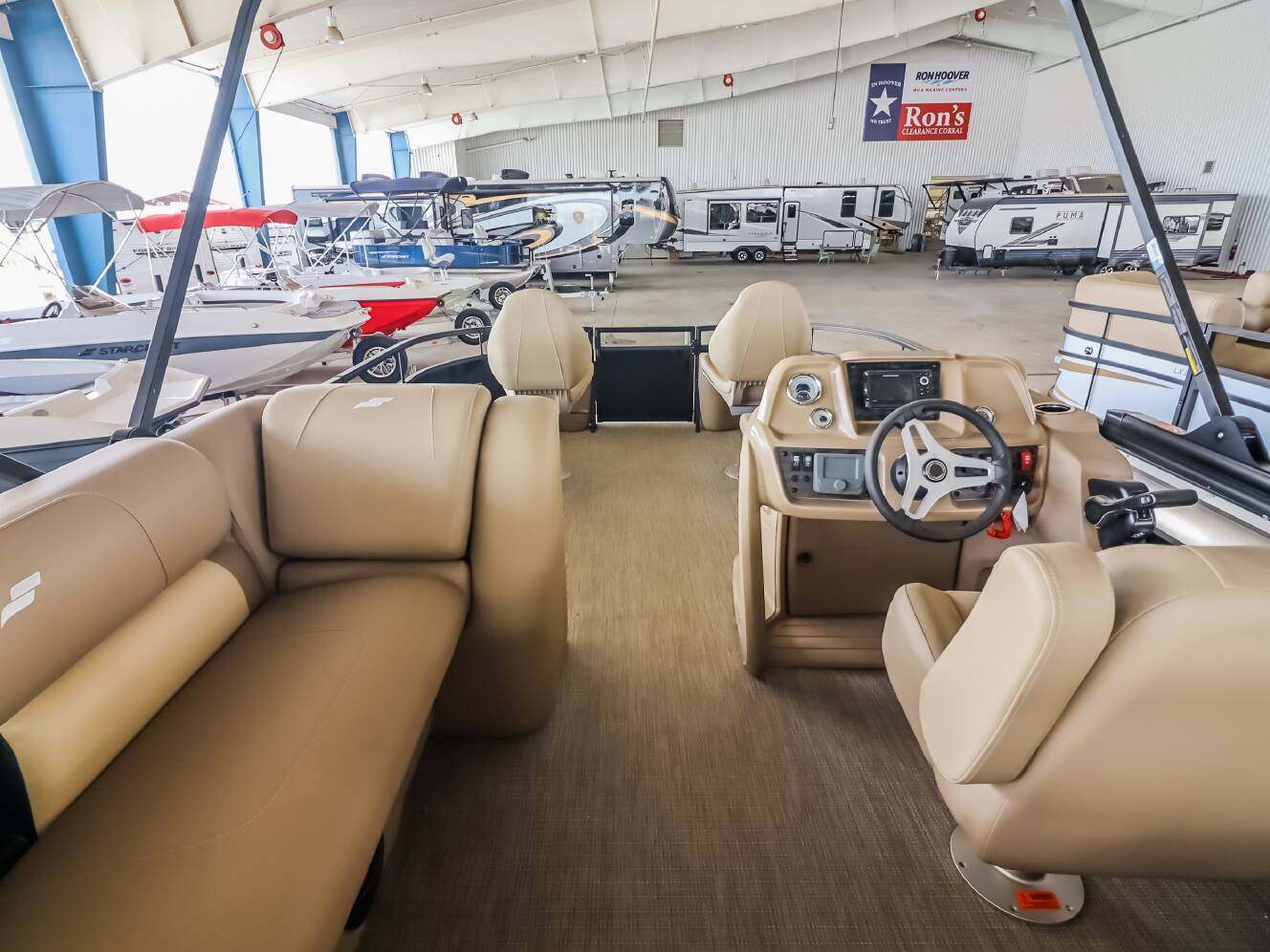 A photo of this 2026 Starcraft LX