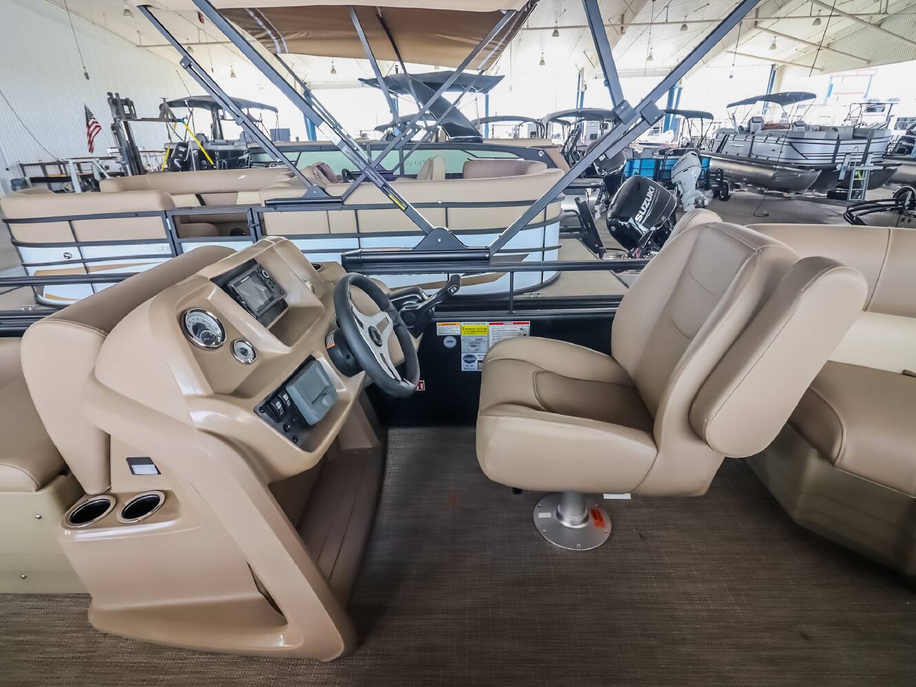 A photo of this 2026 Starcraft LX