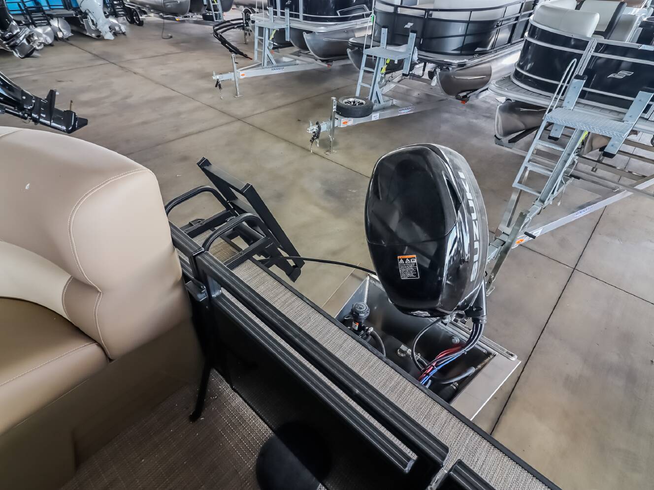 A photo of this 2026 Starcraft LX