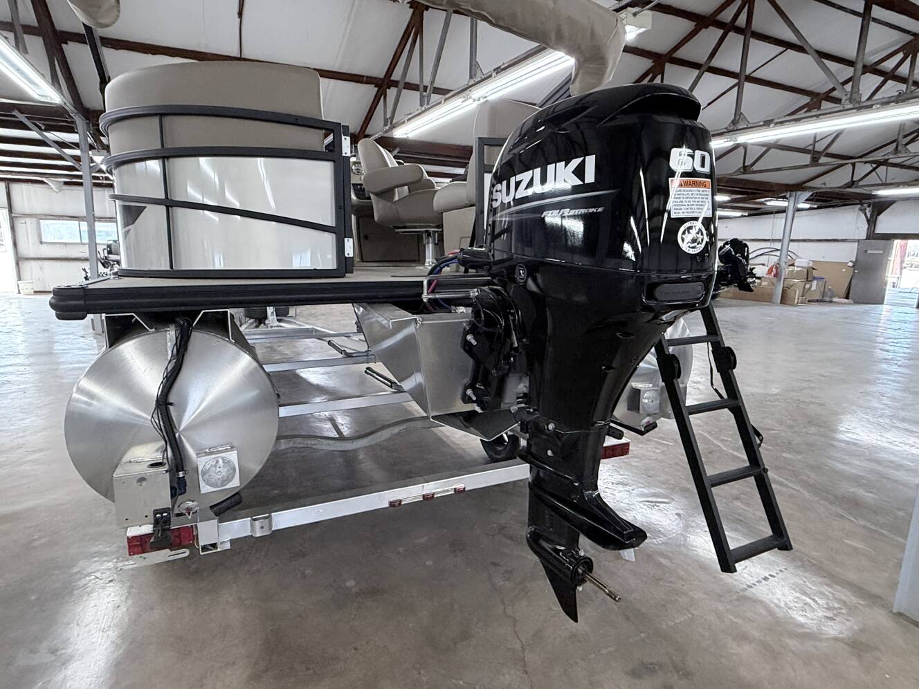 A photo of this 2026 Starcraft LX