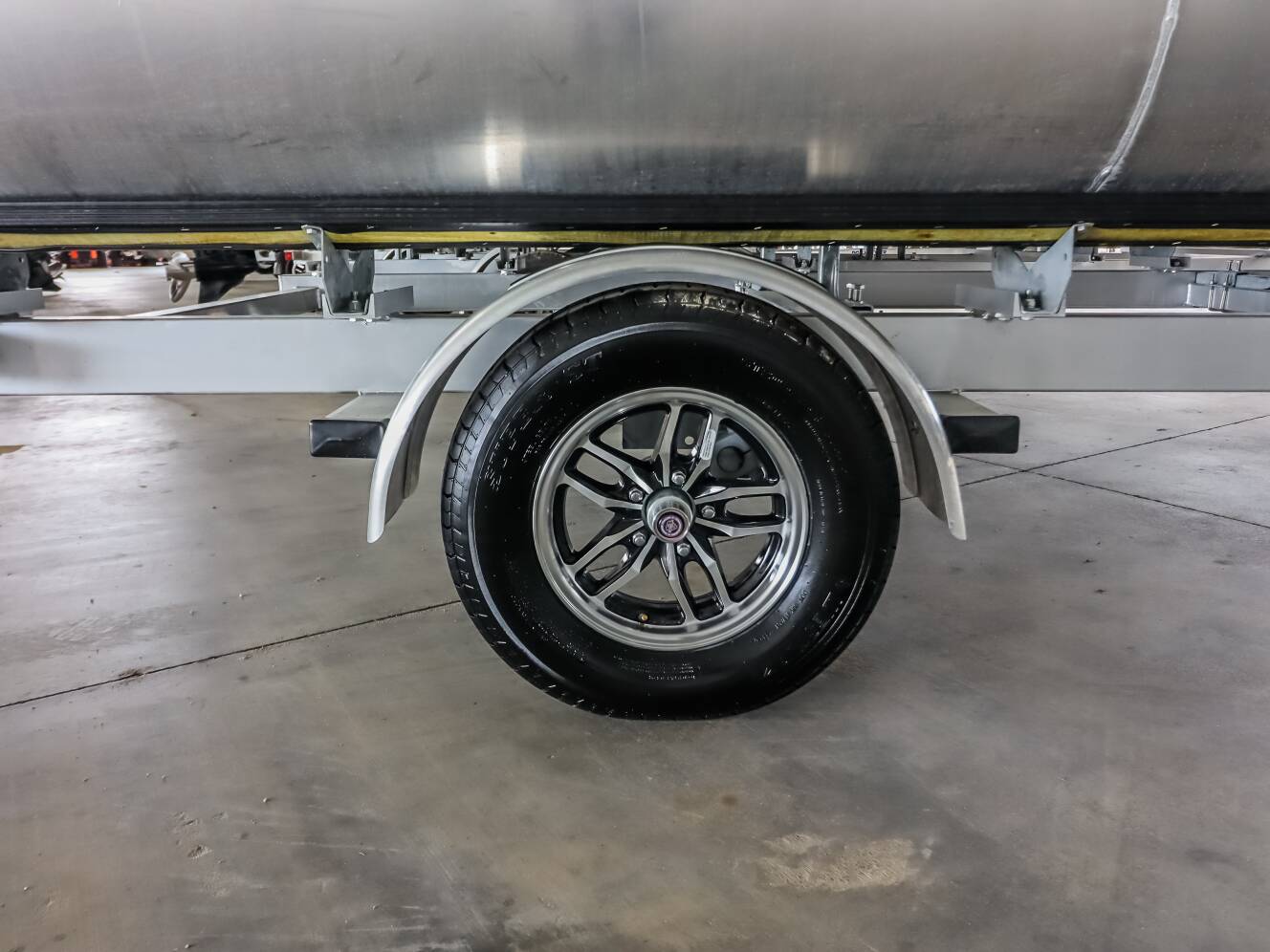 A photo of this 2026 Starcraft LX