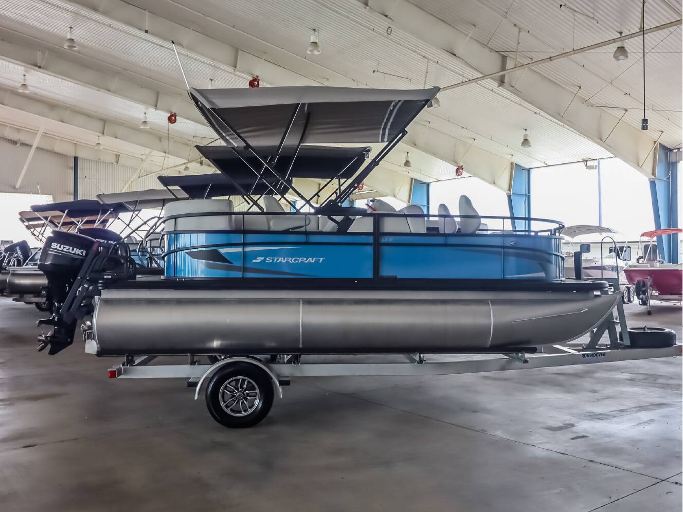 A photo of this 2026 Starcraft LX