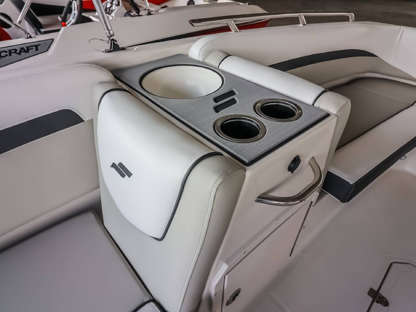 A photo of this 2026 Starcraft SVX
