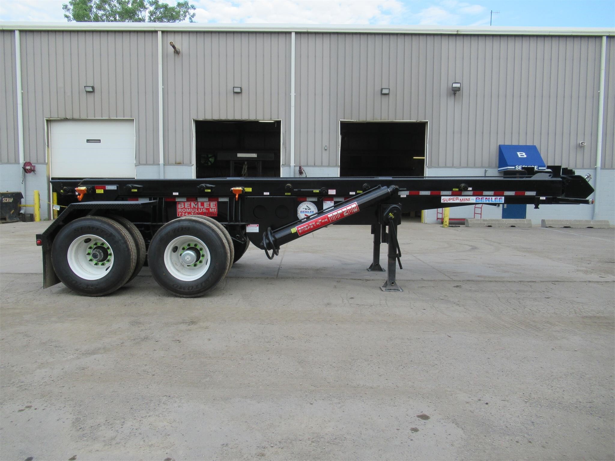 2027 BENLEE Super Mini Roll Off Trailer in Romulus, MI