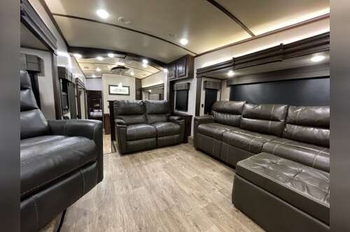 2020 Jayco NORTH POINT 381FLWS in summerset SD
