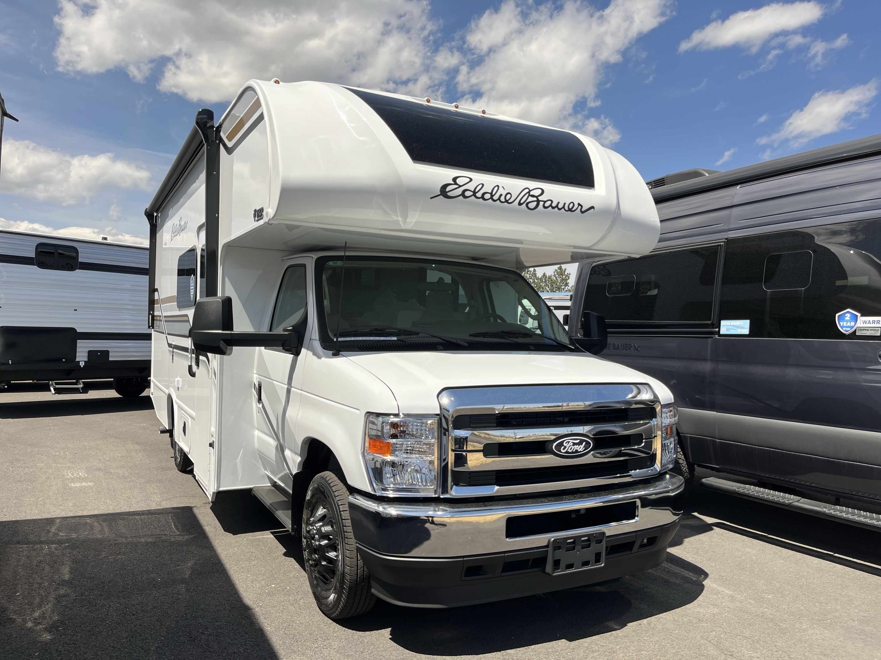 2027 Thor EDDIE BAUER 22EDF in bend OR