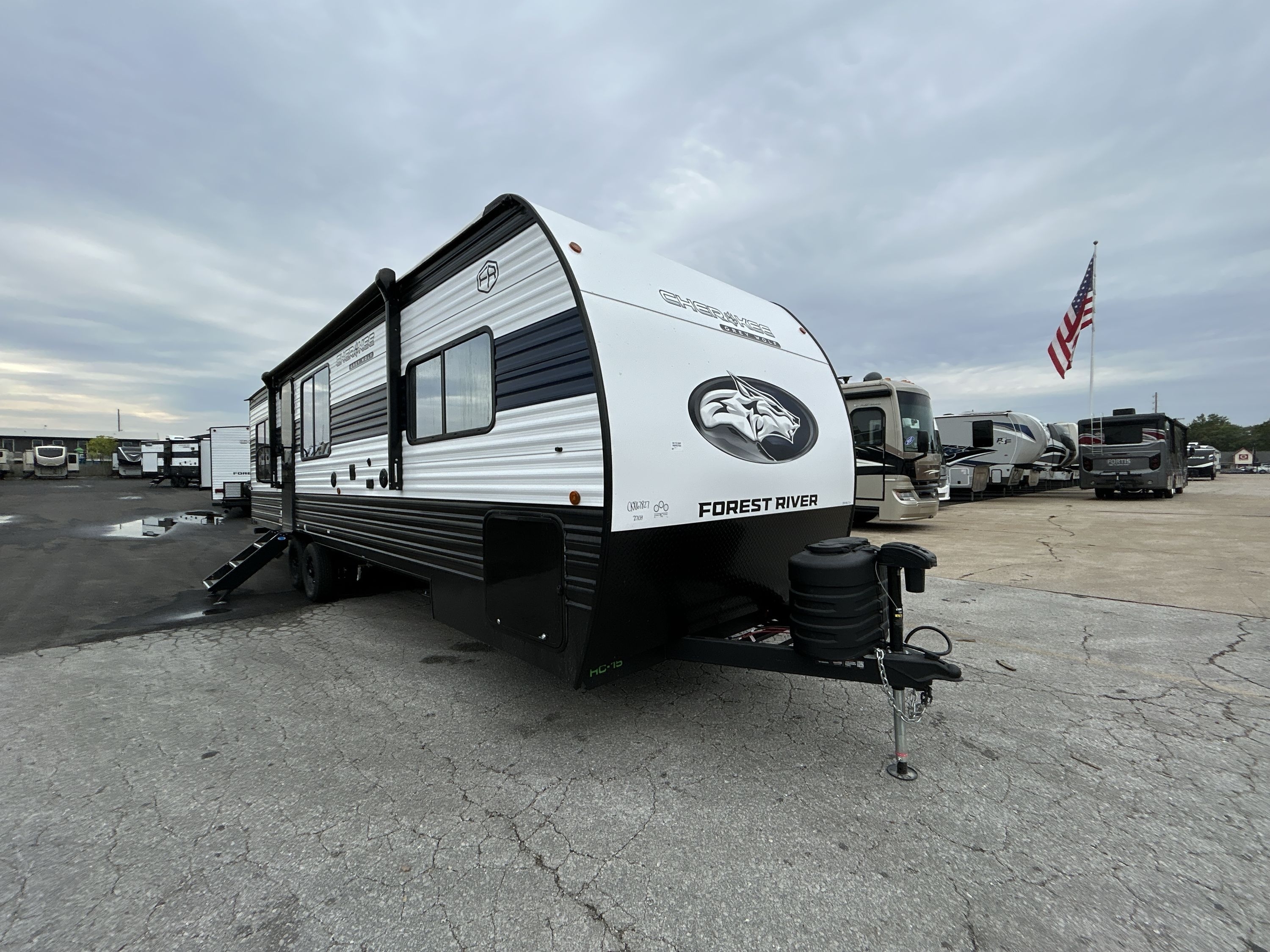 2026 Forest River GREY WOLF 27LH in springfield MO