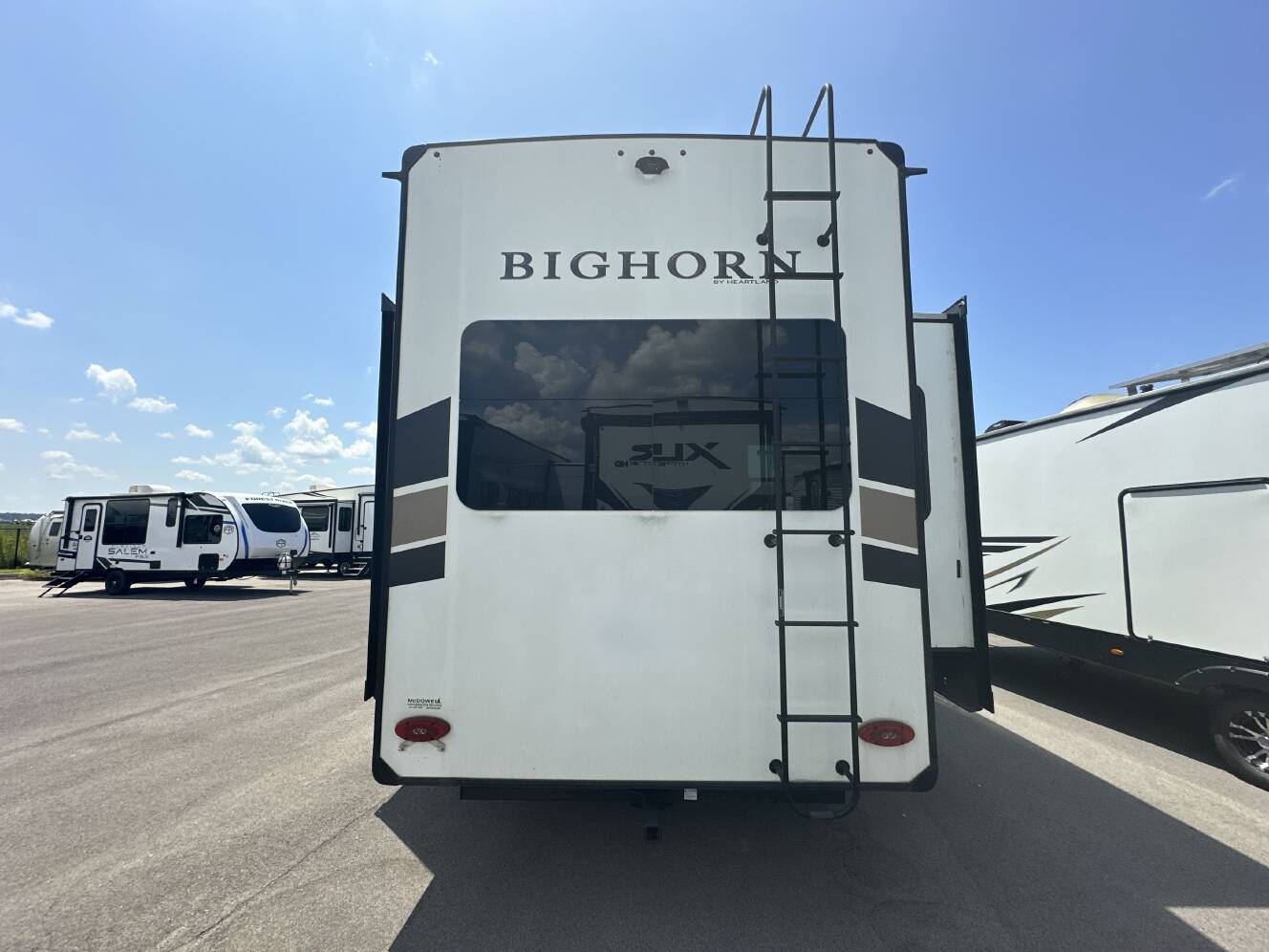 A photo of this 2021 Heartland BIGHORN 3120RK
