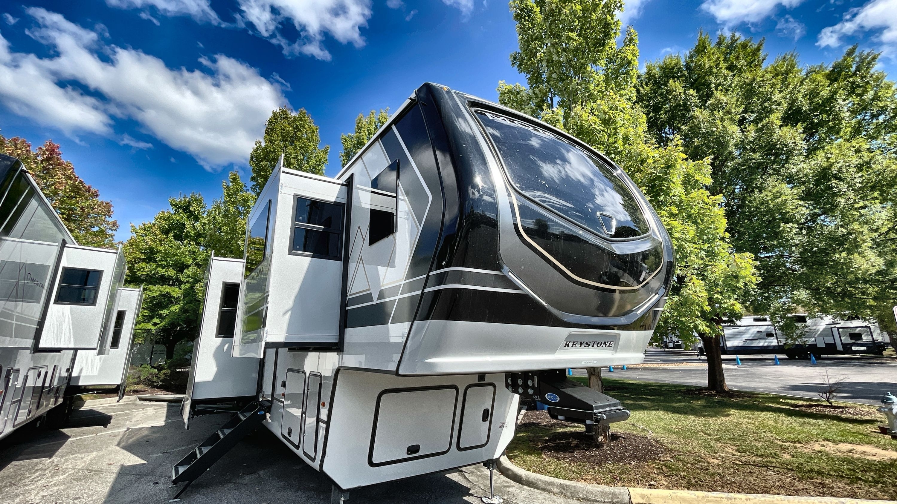 2026 Keystone MONTANA 3941FO in roanoke VA