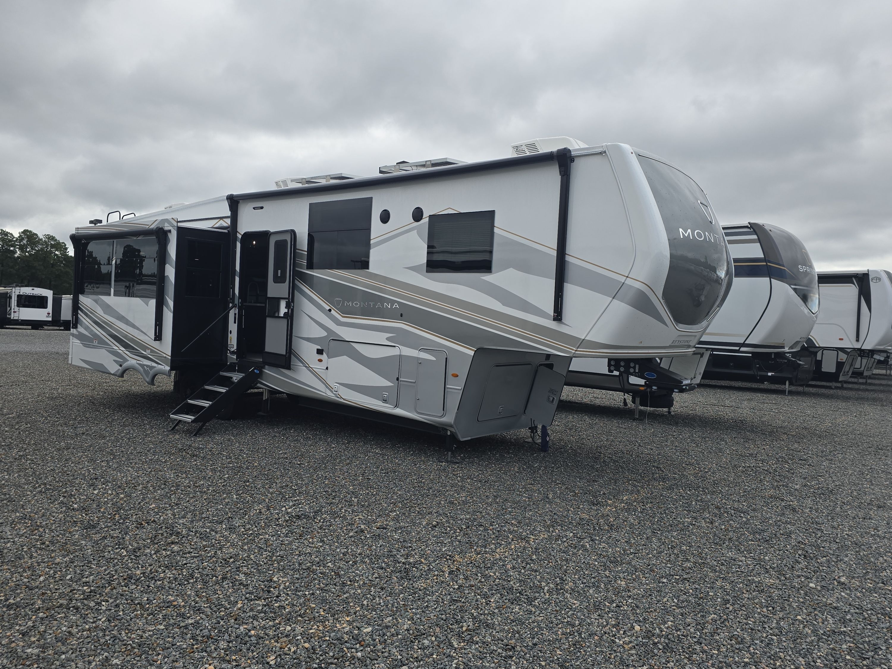 2026 Keystone MONTANA 3231CK in ashland VA