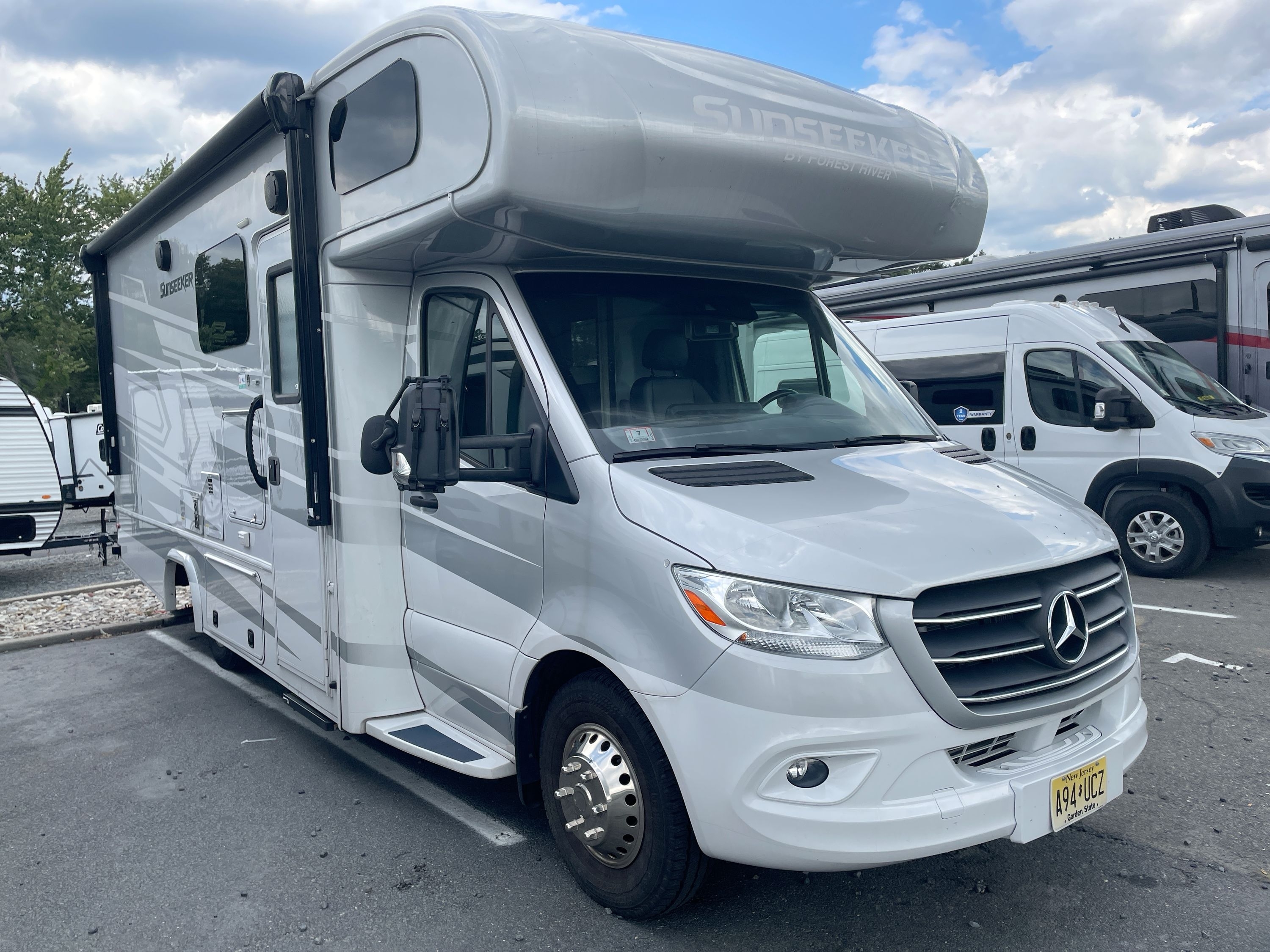2022 Forest River SUNSEEKER MBS 2400B RV