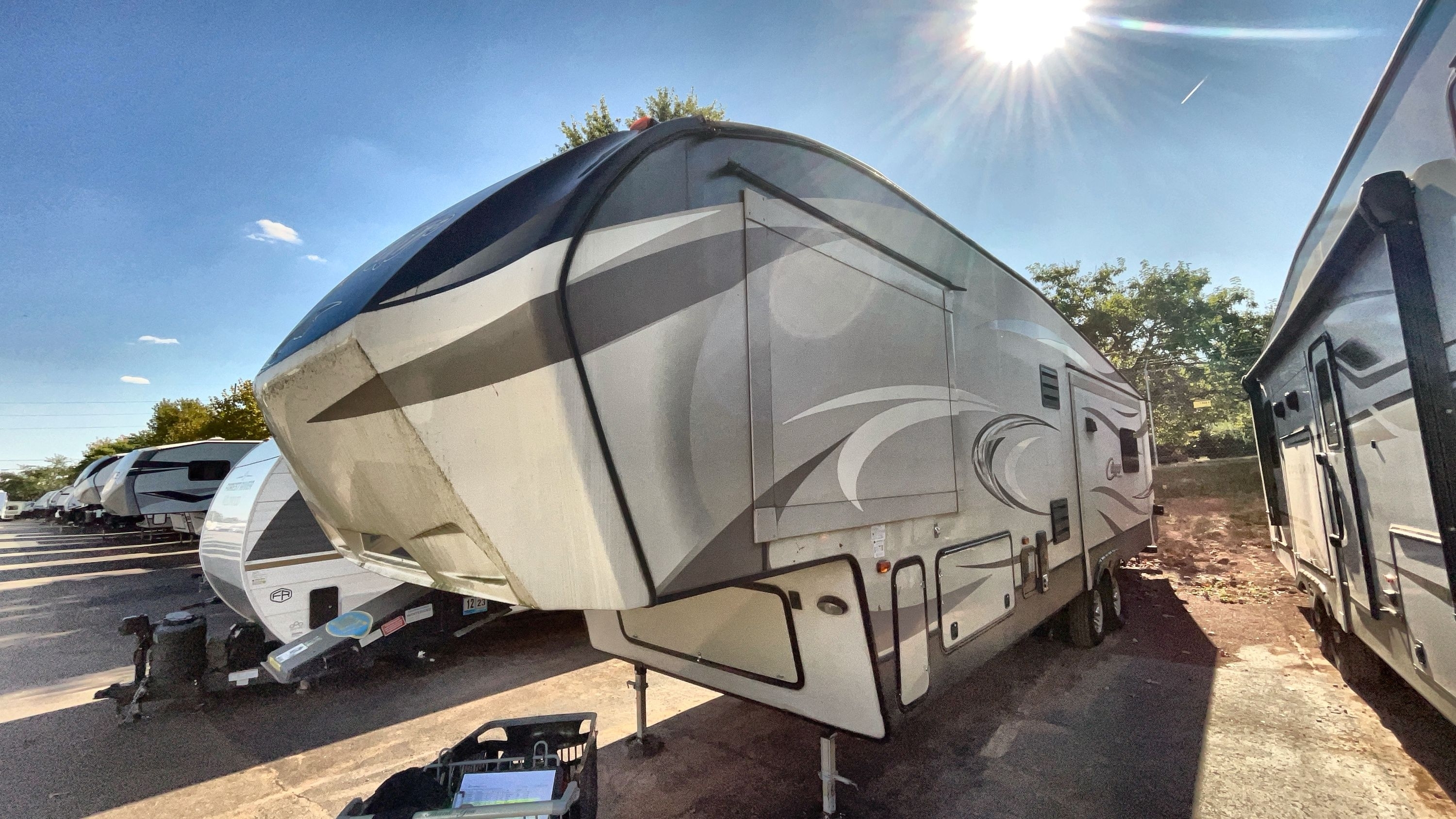 2017 Keystone COUGAR 327RES in manassas VA