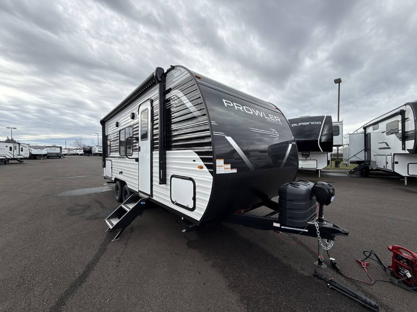A photo of this 2026 Heartland PROWLER 2000MBW