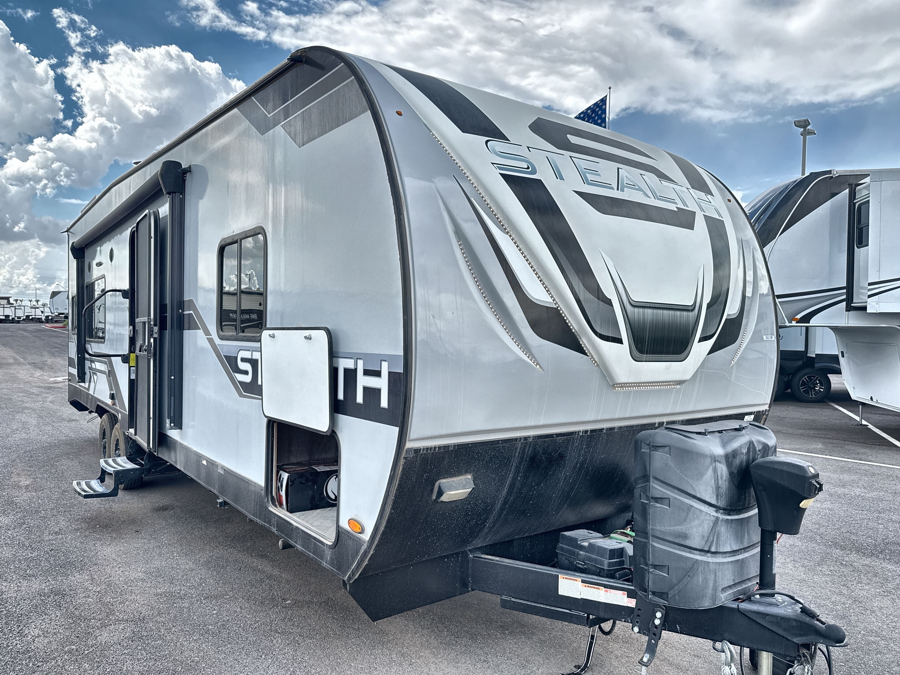 2022 Forest River STEALTH 2715G in surprise AZ