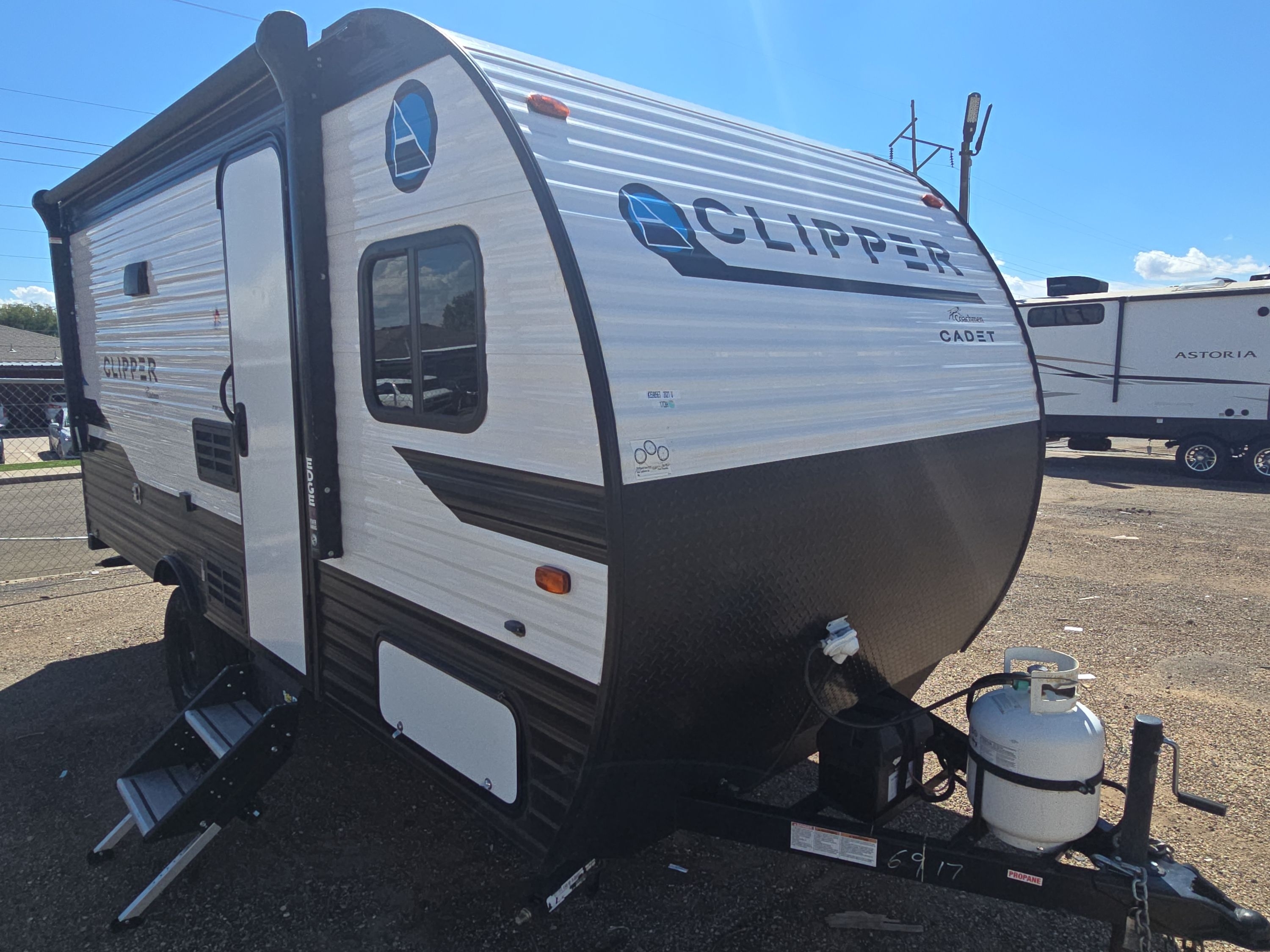 2021 Coachmen CLIPPER CADET 17CBH in lubbock TX