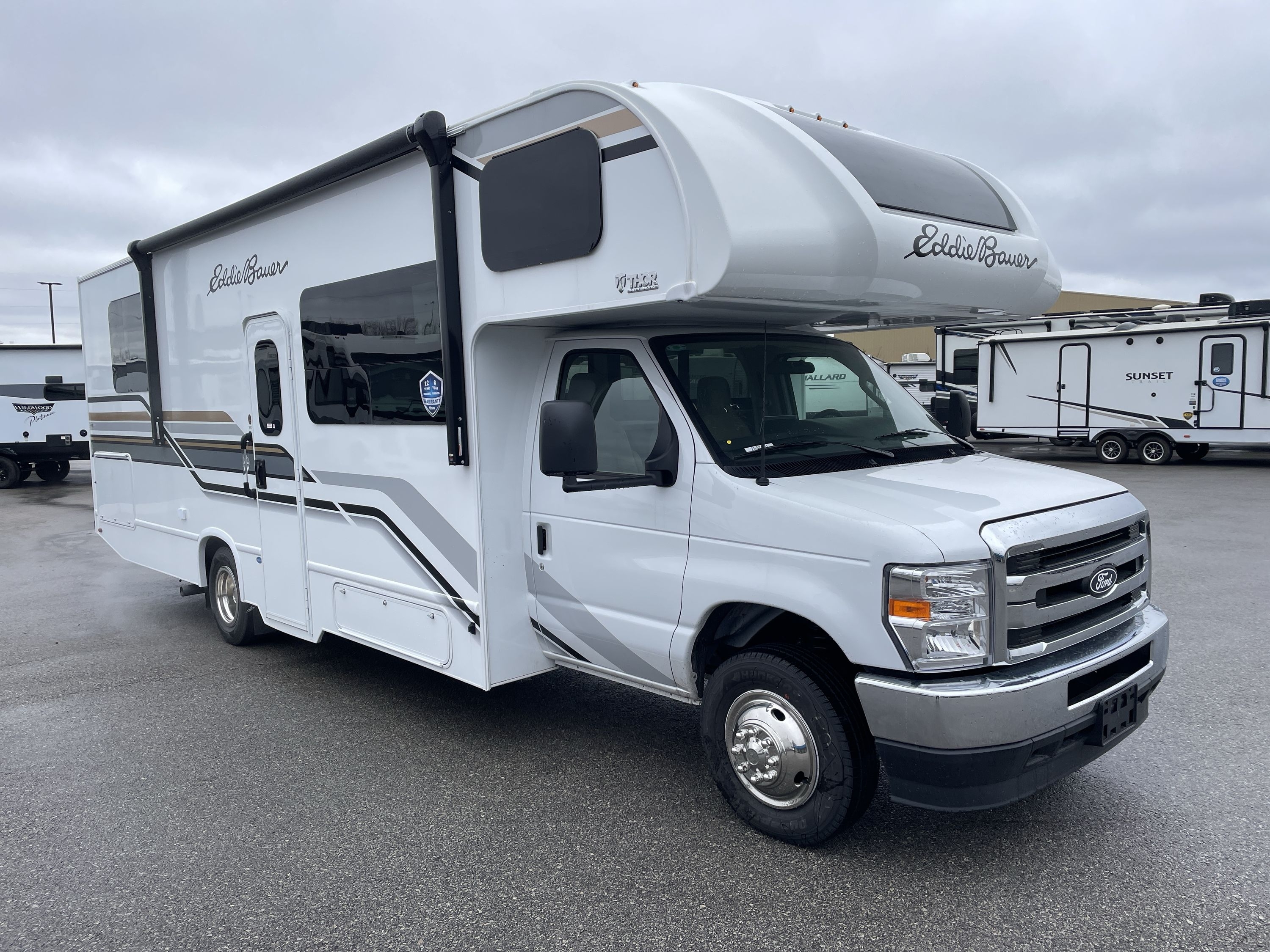 2026 Thor EDDIE BAUER 28EDF in kansas city KS