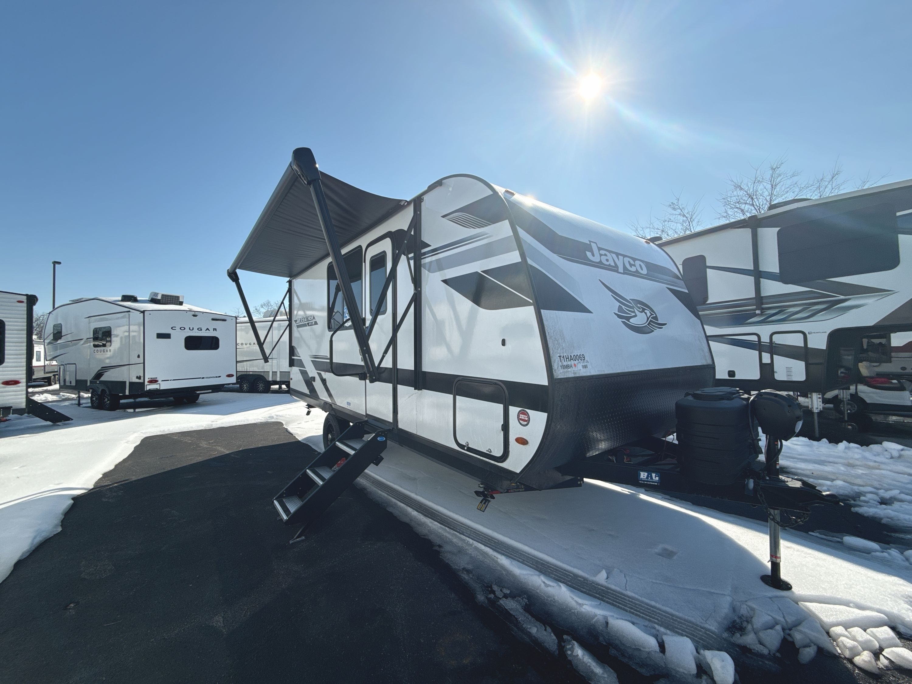 2026 Jayco JAY FEATHER AIR 18MBH in georgetown KY