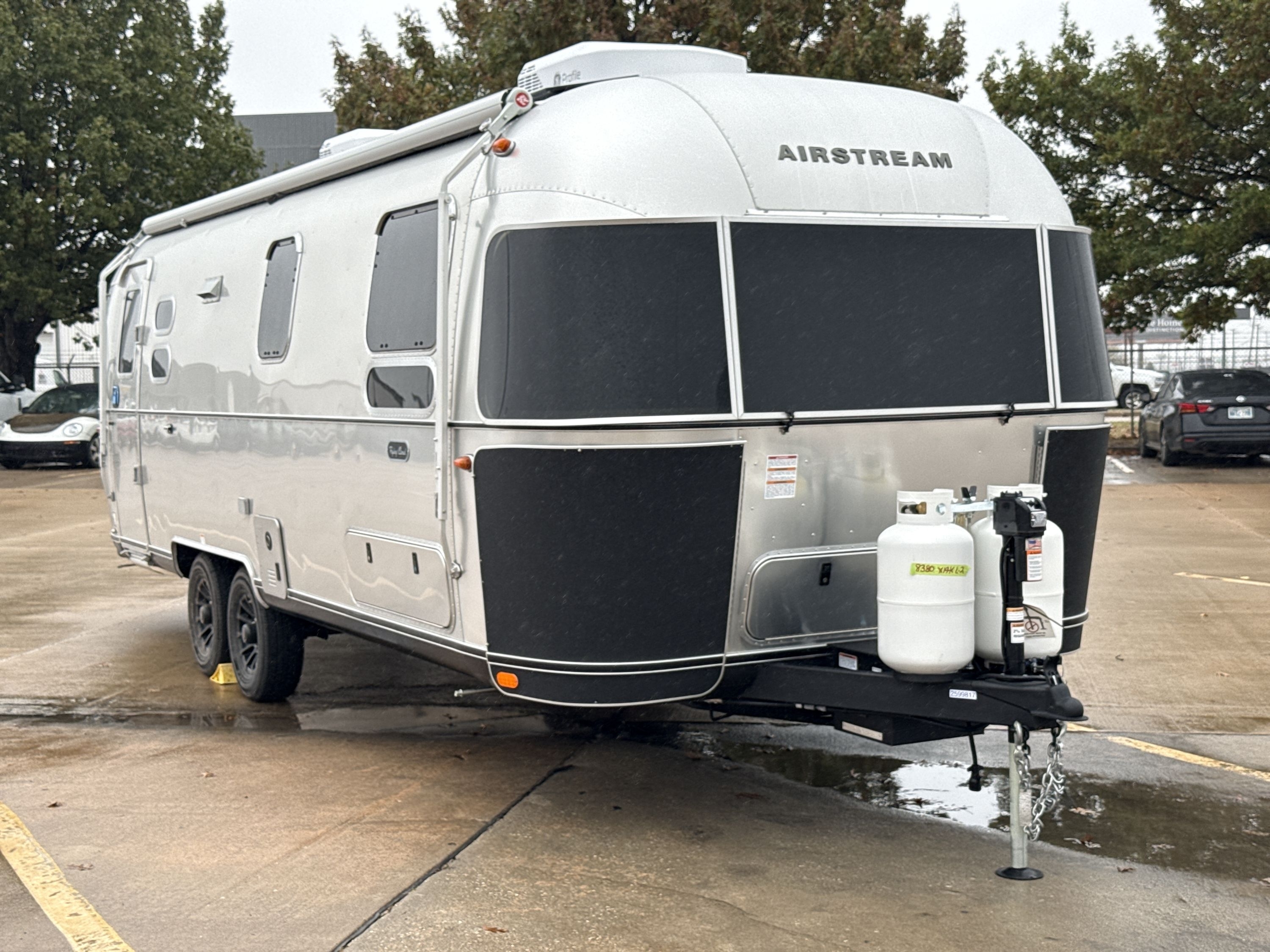 2026 Airstream MIDNIGHT FLAMINGO 27FB TWIN in oklahoma city OK