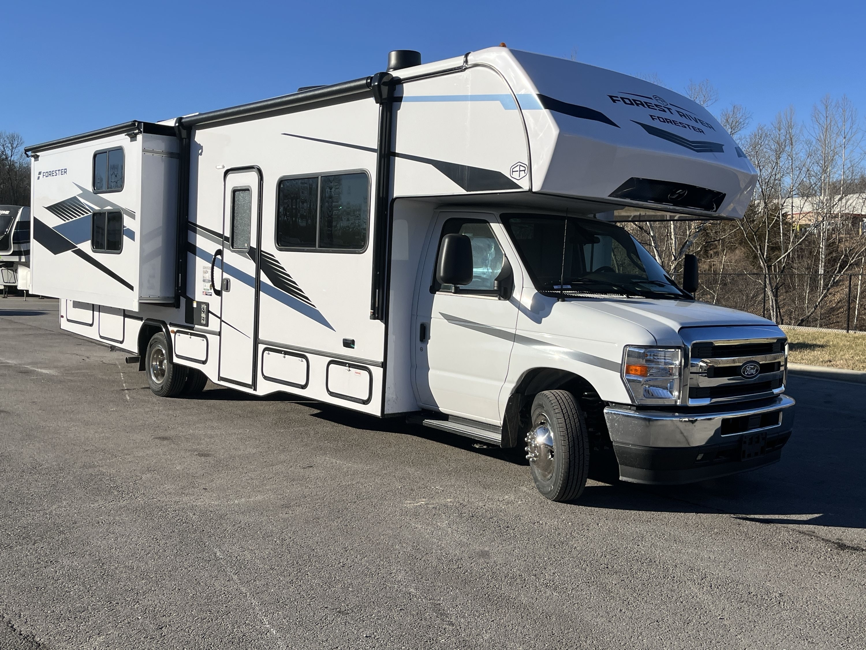2026 Forest River FORESTER LE 3251DSF in branson MO