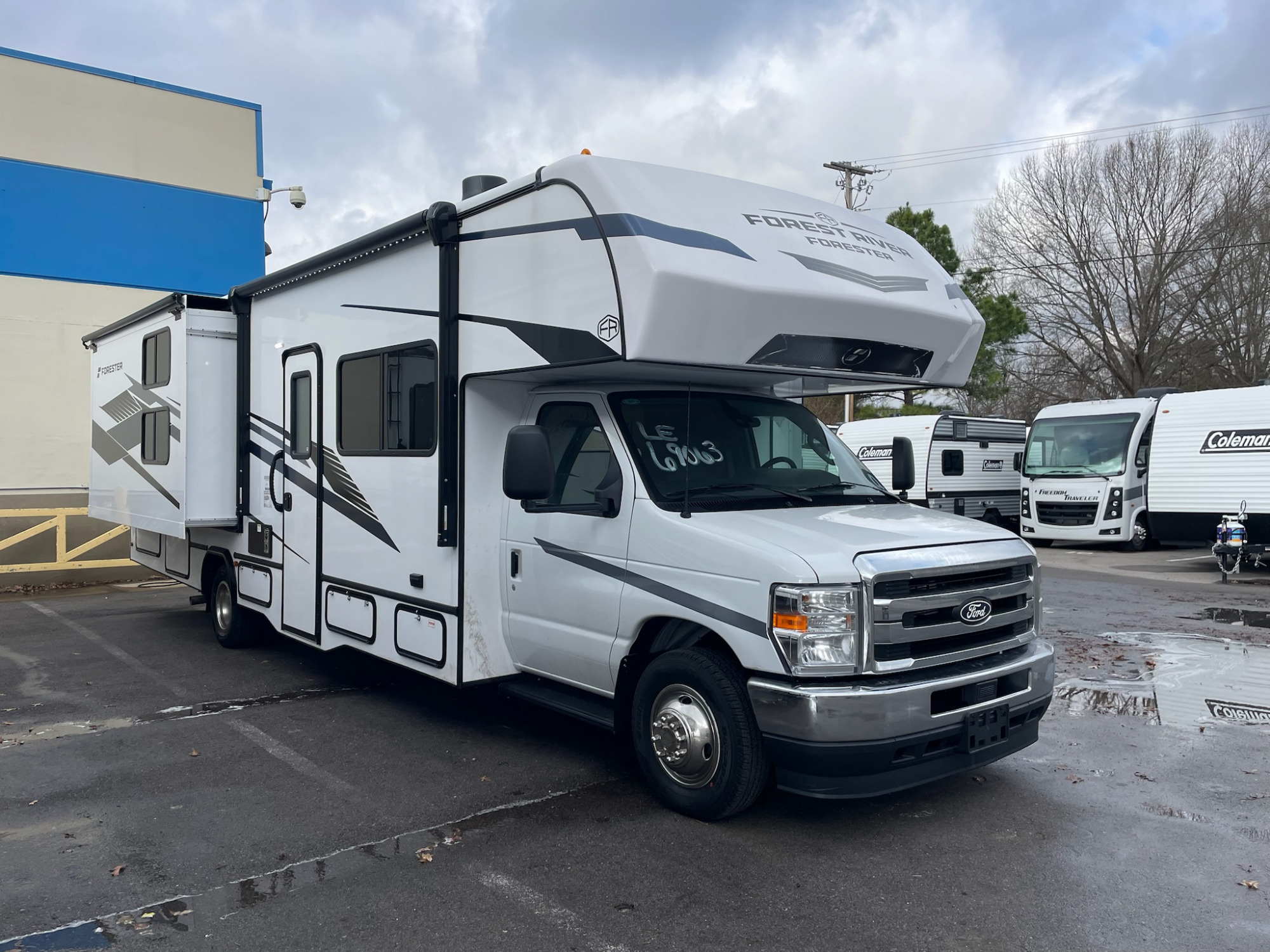 2026 Forest River FORESTER LE 3251DSF in jackson TN