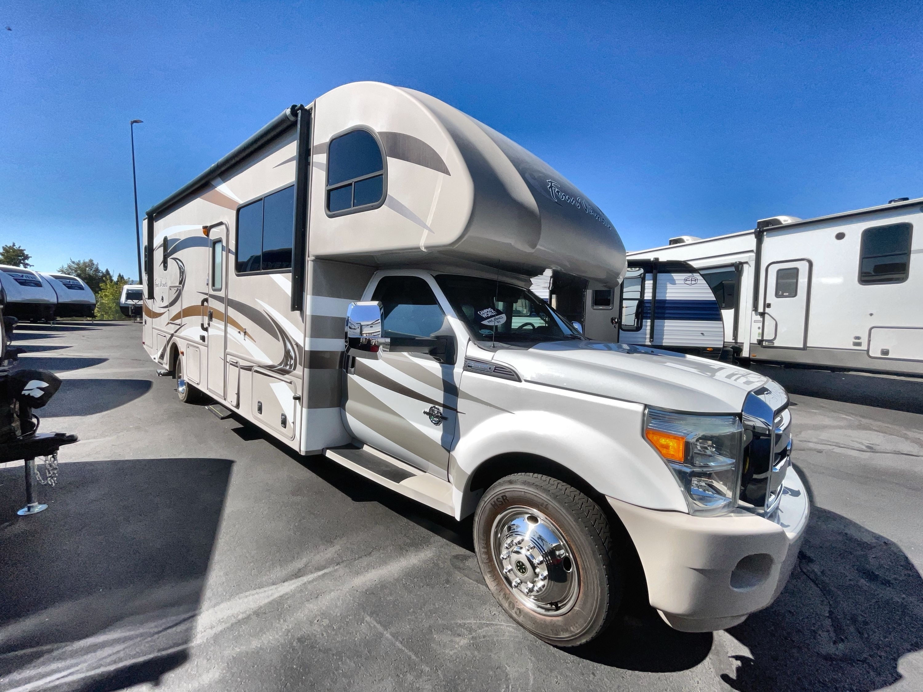 2014 Thor FOUR WINDS 33SW RV