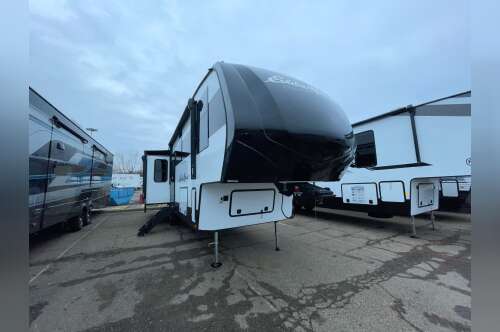 2026 Dutchmen EDDIE BAUER SUMMIT 3210RL in akron OH