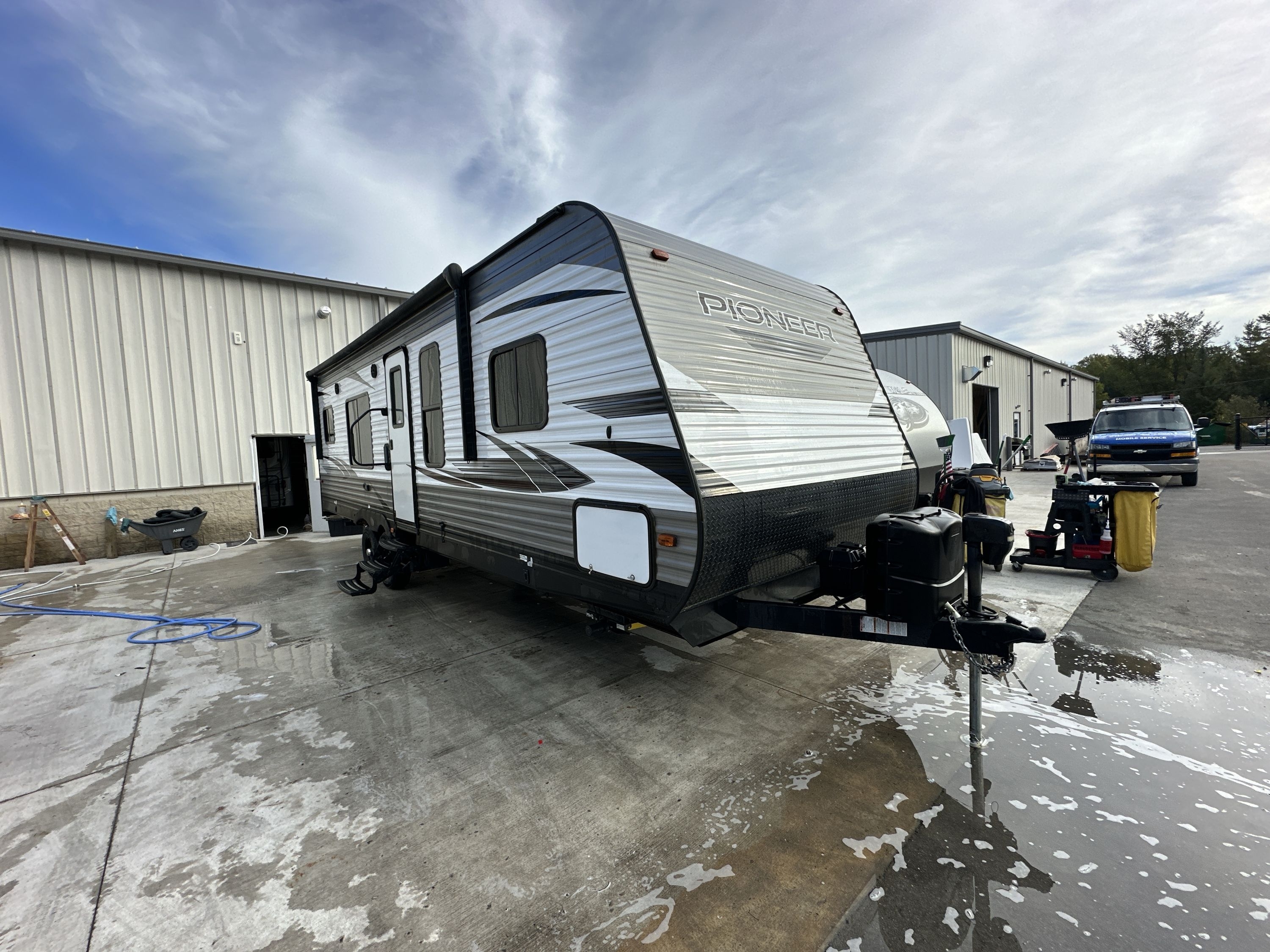 2021 Heartland PIONEER RG27 Travel Trailer Toy Hauler RV