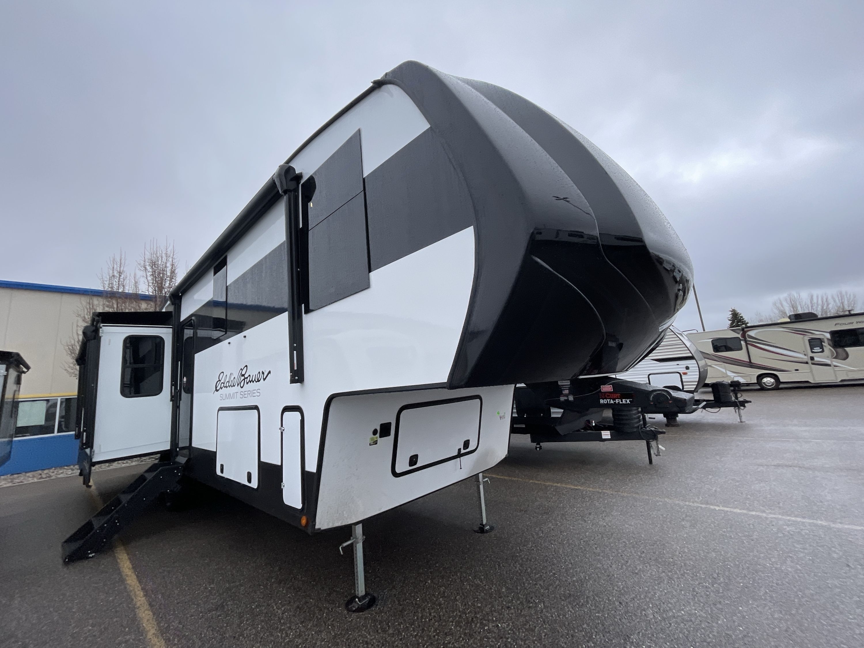 2026 Dutchmen EDDIE BAUER SUMMIT 3210RL in idaho falls ID