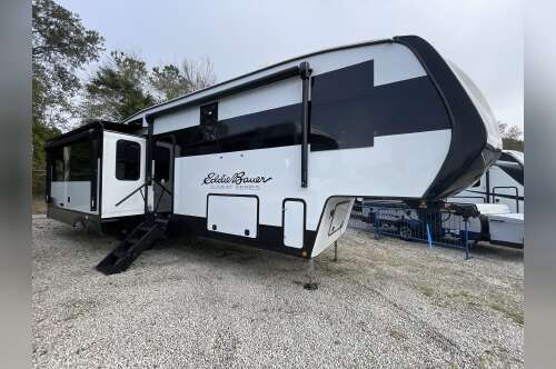 2026 Dutchmen EDDIE BAUER SUMMIT 3210RL in st. augustine FL