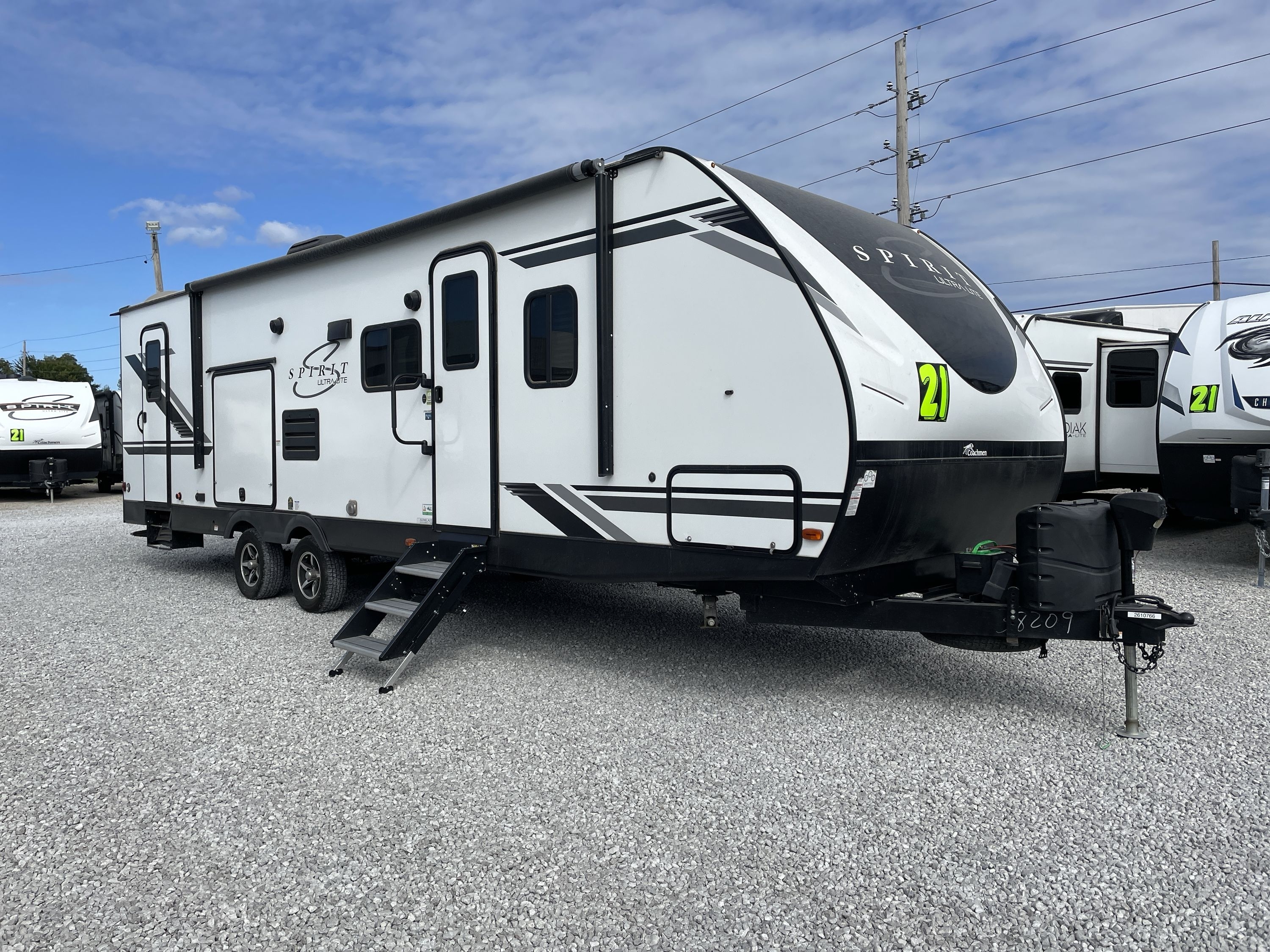 2021 Coachmen SPIRIT ULTRA LITE 2963BH in grain valley MO