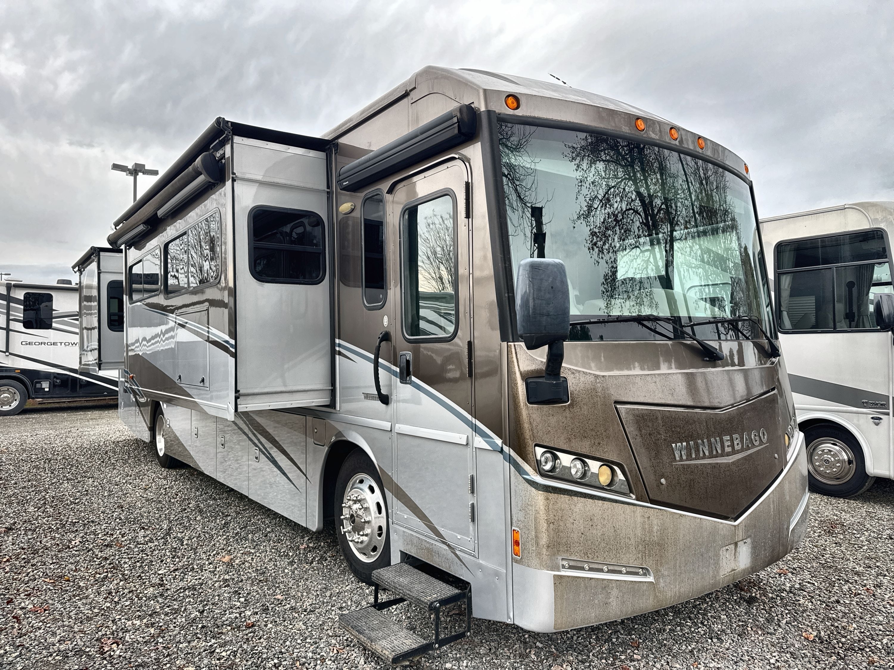 2016 Winnebago SOLEI 36G in ashland VA