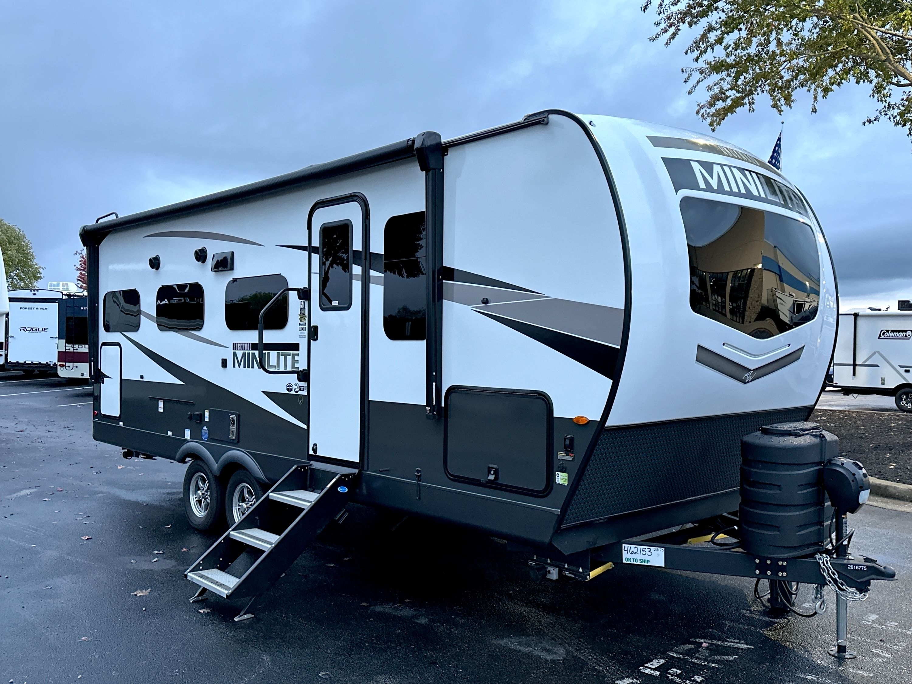 2025 Forest River ROCKWOOD MINI LITE 2517S RV