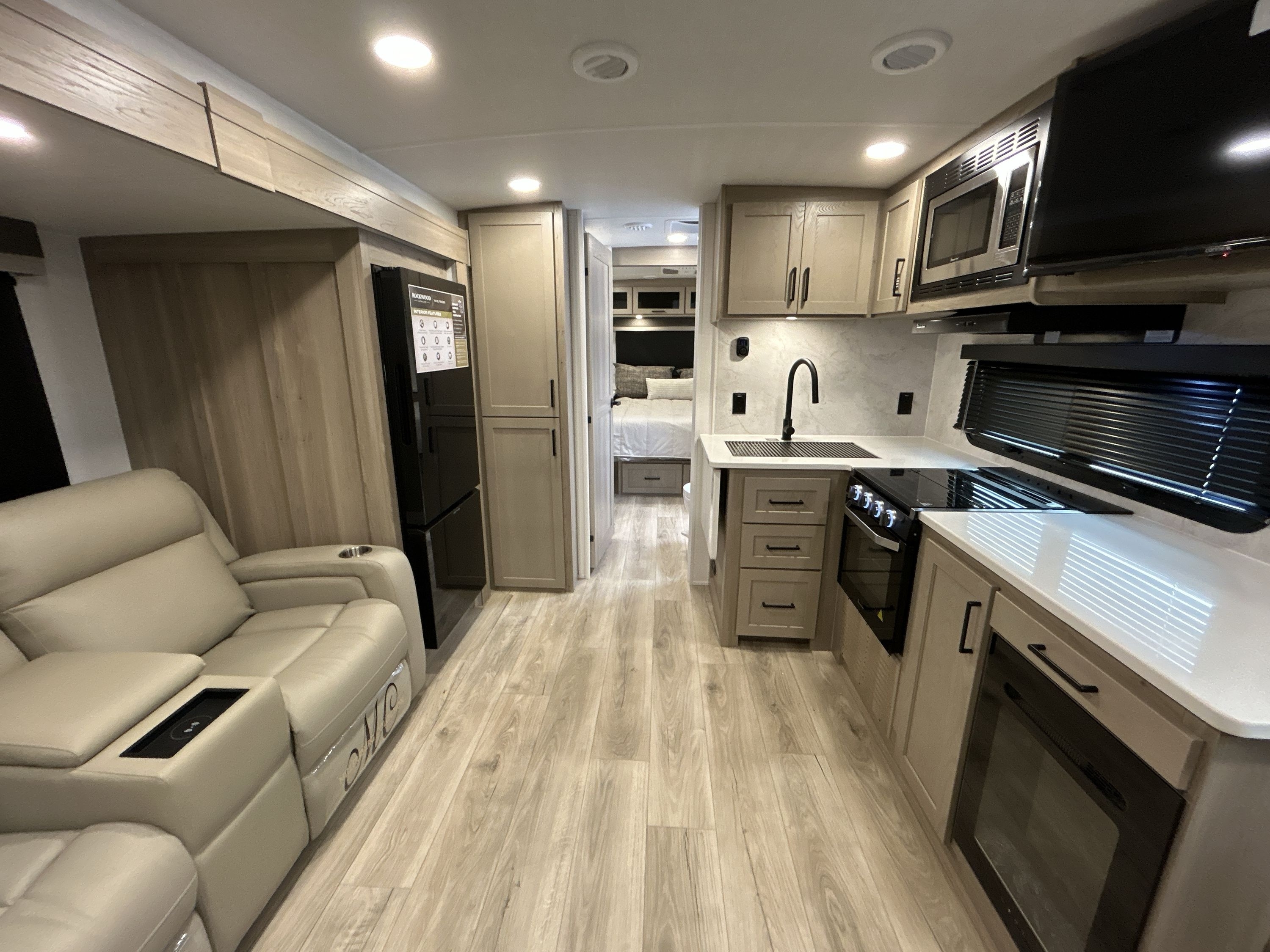 2026 Forest River ROCKWOOD ULTRA LITE 2618RD in lowell AR