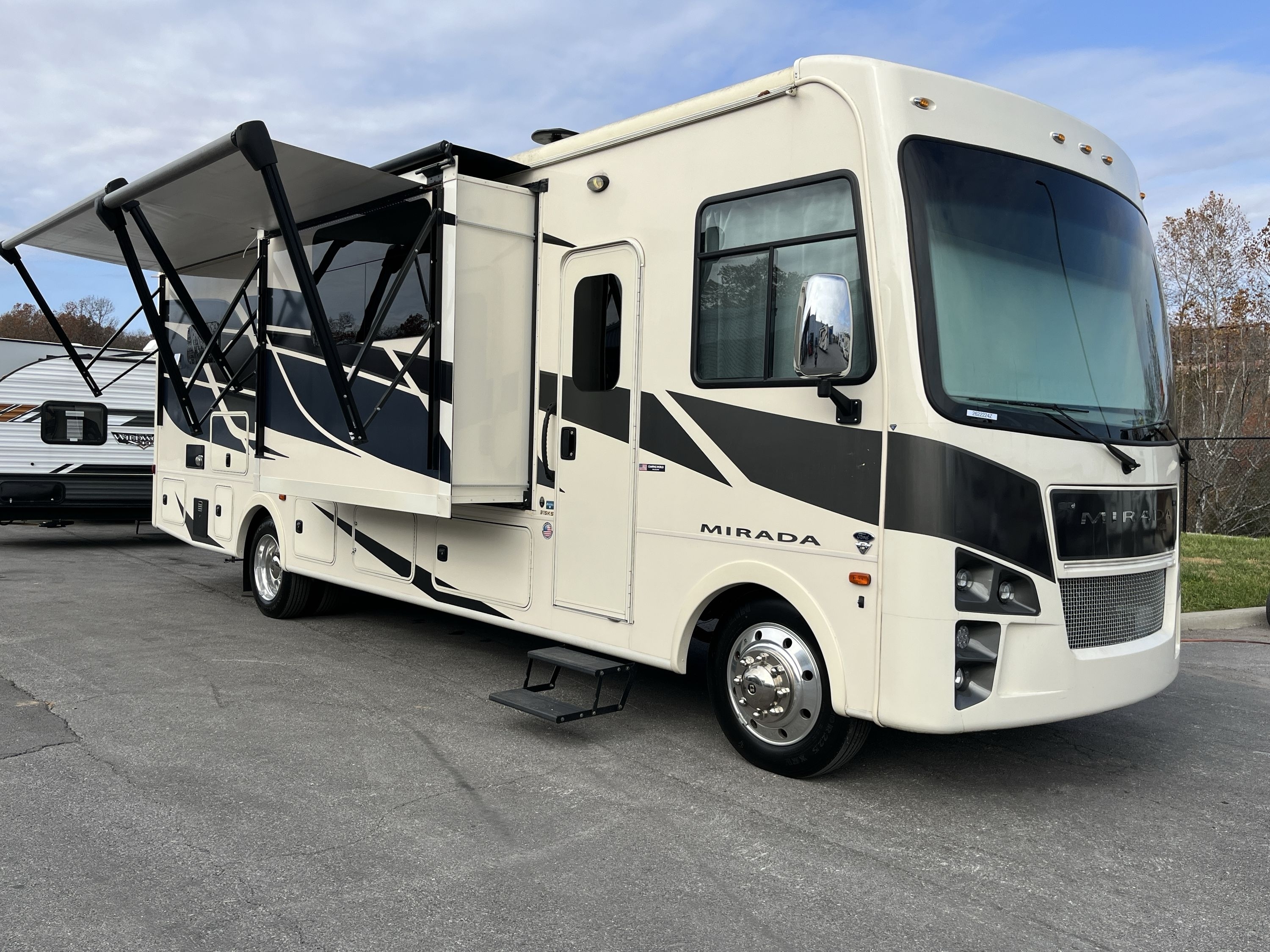 2022 Coachmen MIRADA 315KS in branson MO