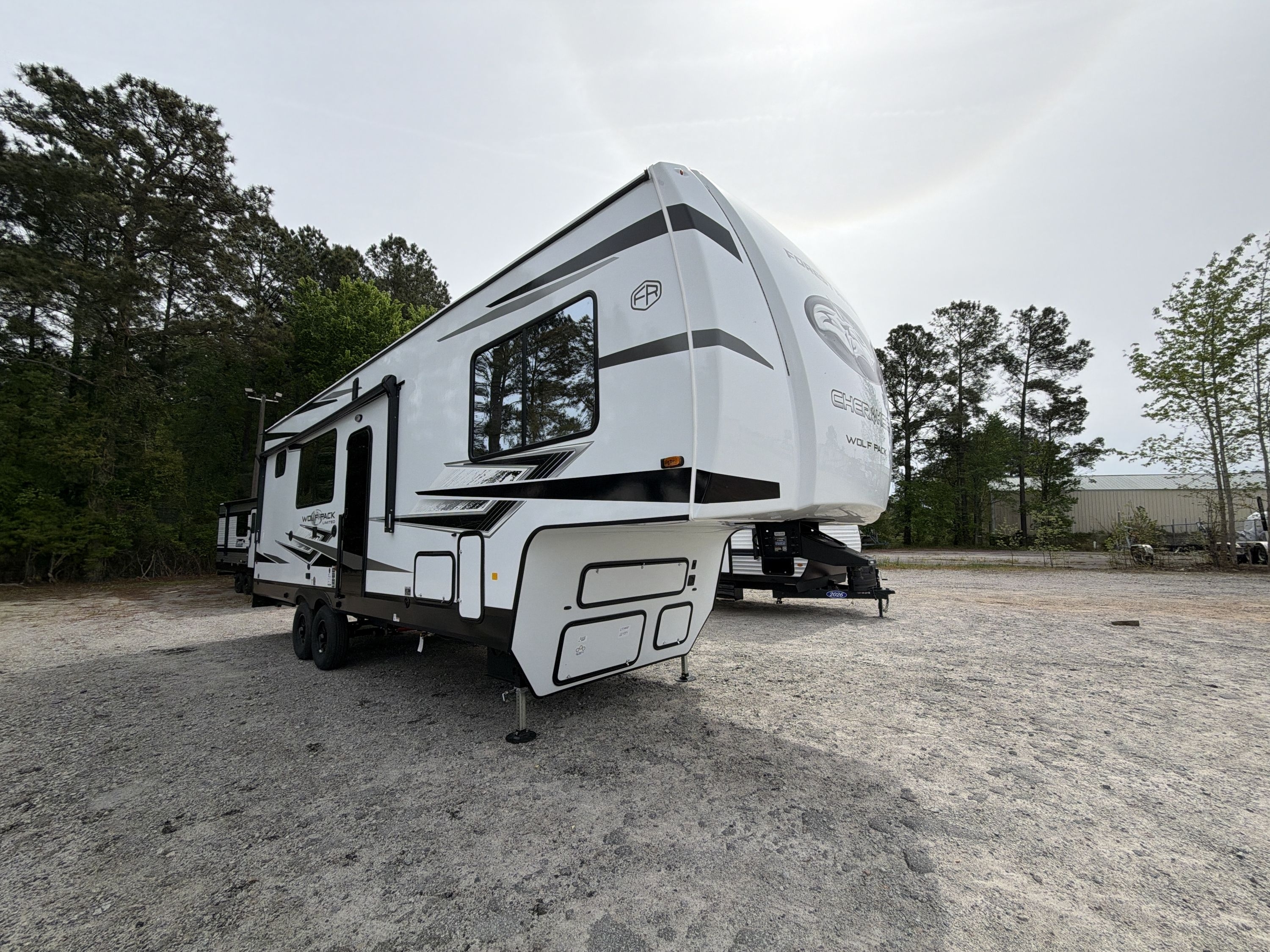 Forest River Cherokee Wolf Pack 275PACK15 RVs for sale - RV Trader